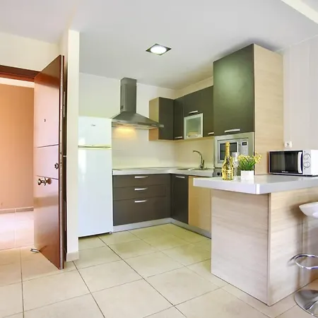 1 Bedroom Gabry In Palmar *